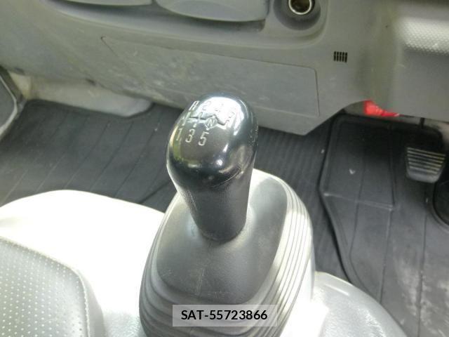 Isuzu ELF TRUCK 2020-09 7261837-28