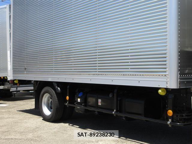 Isuzu ELF TRUCK 2021-03 7271846-10