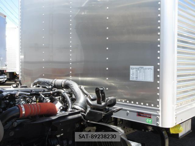 Isuzu ELF TRUCK 2021-03 7271846-13