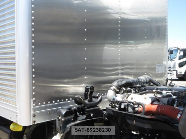 Isuzu ELF TRUCK 2021-03 7271846-14