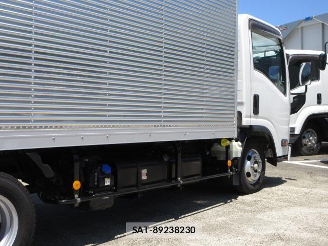 Isuzu ELF TRUCK 2021-03 7271846-17