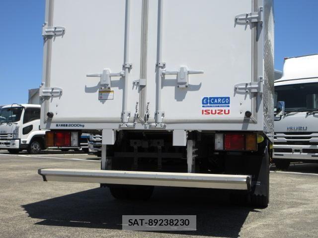 Isuzu ELF TRUCK 2021-03 7271846-22