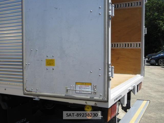 Isuzu ELF TRUCK 2021-03 7271846-28
