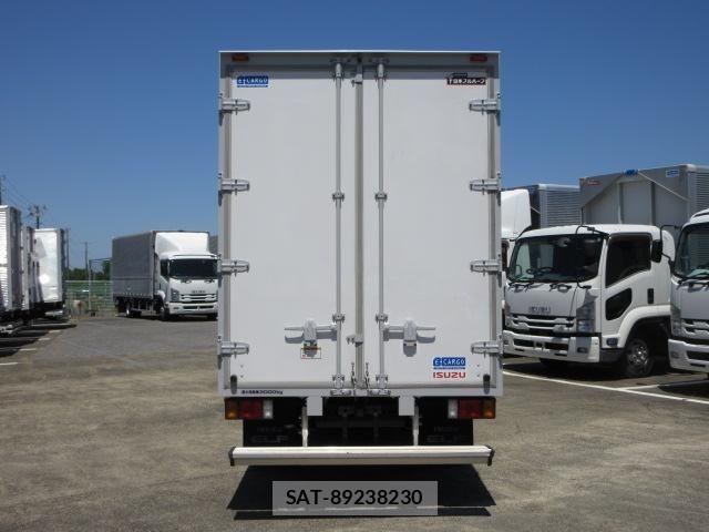 Isuzu ELF TRUCK 2021-03 7271846-5