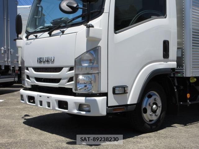 Isuzu ELF TRUCK 2021-03 7271846-6