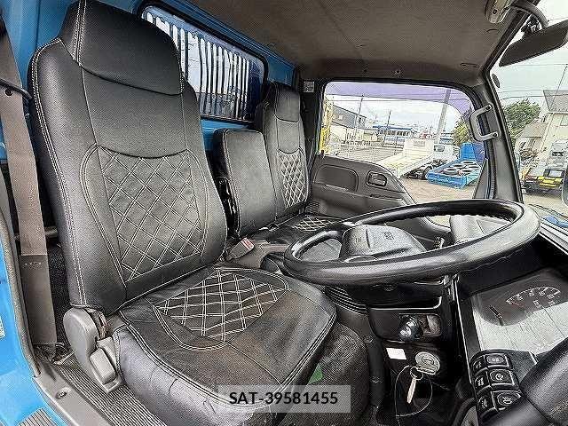 Isuzu ELF TRUCK 2004-01 7271849-10
