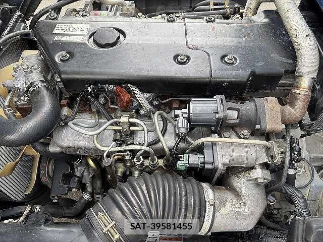Isuzu ELF TRUCK 2004-01 7271849-15
