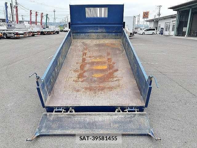 Isuzu ELF TRUCK 2004-01 7271849-6