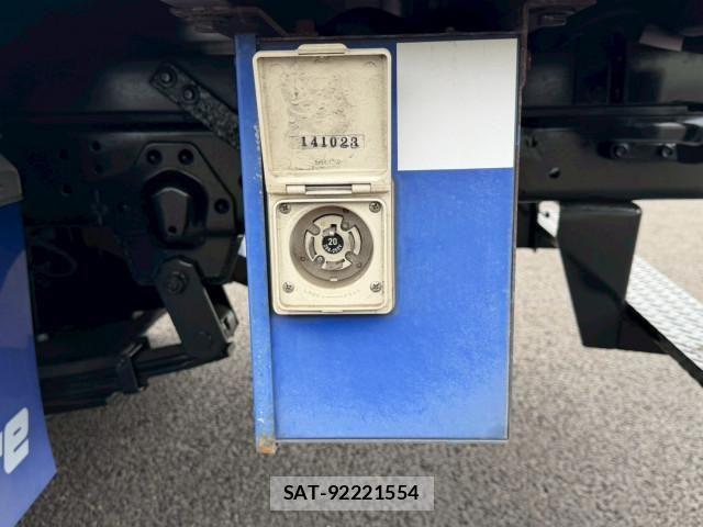Isuzu ELF TRUCK 2014-11 7326883-21