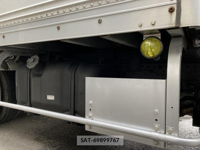 Isuzu ELF TRUCK 2016-01 7326889-12