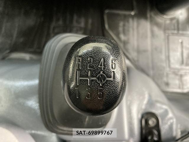 Isuzu ELF TRUCK 2016-01 7326889-18