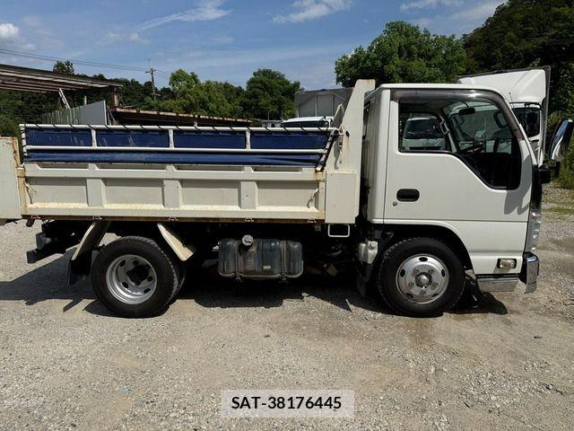 Isuzu ELF TRUCK 2016-05 7326888-17