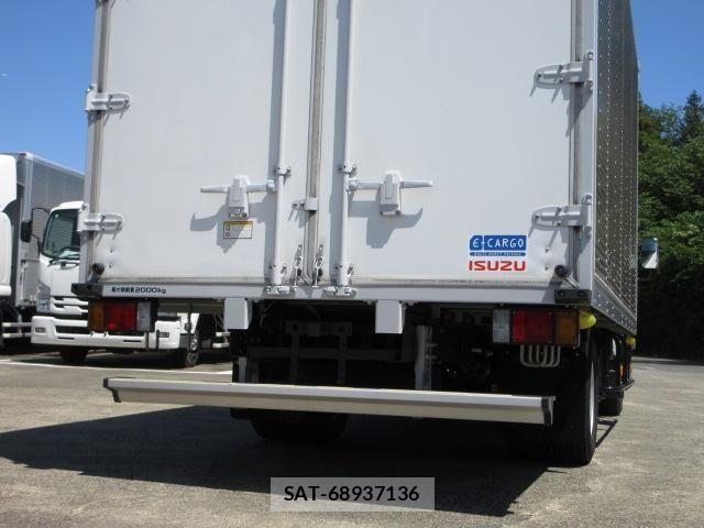 Isuzu ELF TRUCK 2019-05 7326881-22