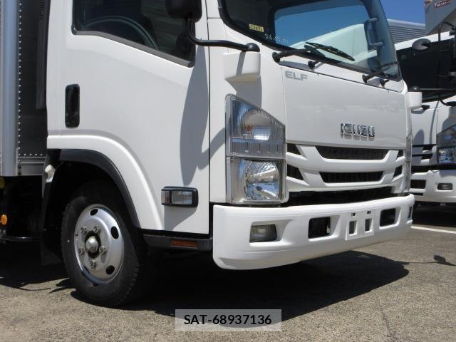 Isuzu ELF TRUCK 2019-05 7326881-7
