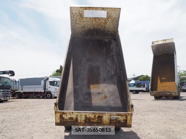 Isuzu ELF TRUCK 2017-03 7326887-11