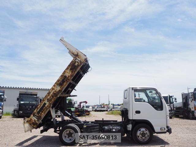 Isuzu ELF TRUCK 2017-03 7326887-13
