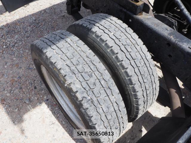 Isuzu ELF TRUCK 2017-03 7326887-22