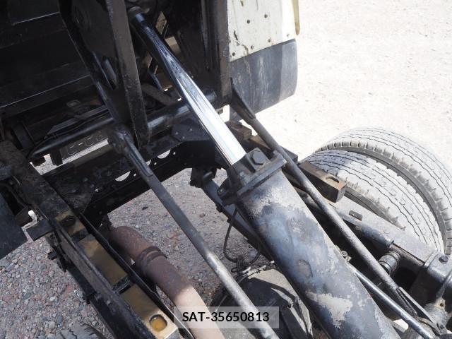 Isuzu ELF TRUCK 2017-03 7326887-23