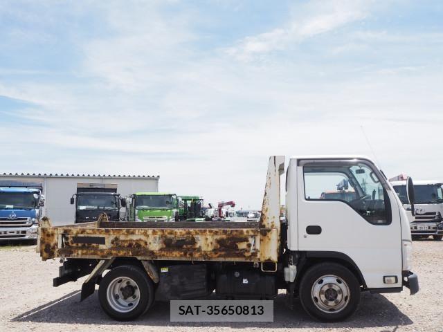 Isuzu ELF TRUCK 2017-03 7326887-5