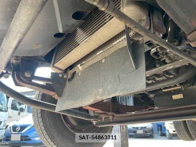 Isuzu ELF TRUCK 2011-11 7326886-11