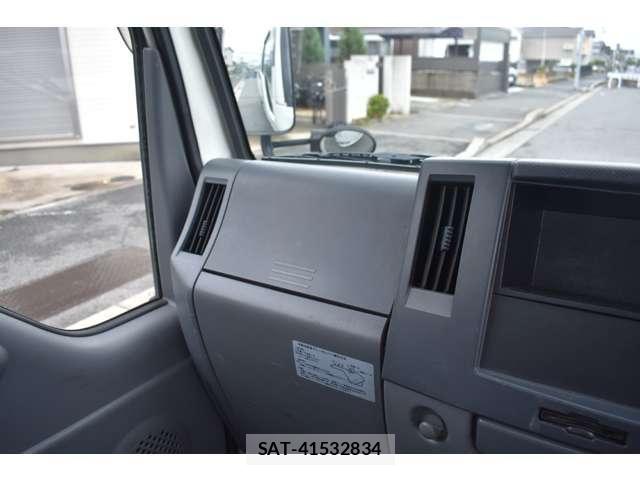 Isuzu ELF TRUCK 2015-03 7326899-20