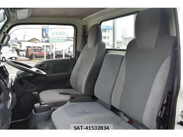 Isuzu ELF TRUCK 2015-03 7326899-2