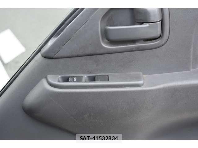 Isuzu ELF TRUCK 2015-03 7326899-8