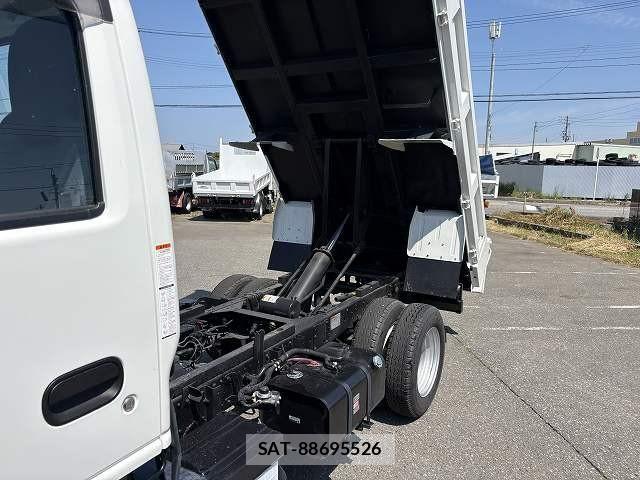 Isuzu ELF TRUCK 2023-06 7326879-13