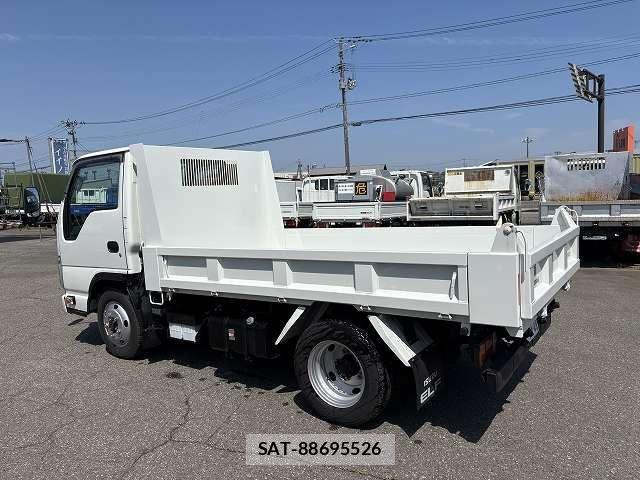 Isuzu ELF TRUCK 2023-06 7326879-3