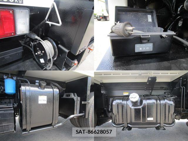 Isuzu ELF TRUCK 2016-05 7326878-17