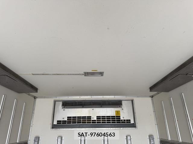 Isuzu ELF TRUCK 2013-06 7326902-29