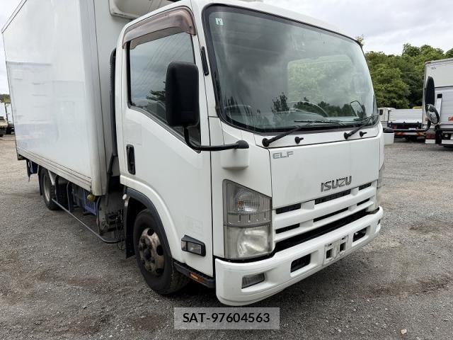 Isuzu ELF TRUCK 2013-06 7326902-8