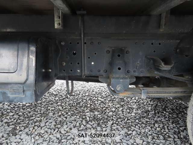 Isuzu ELF TRUCK 2015-10 7326885-10
