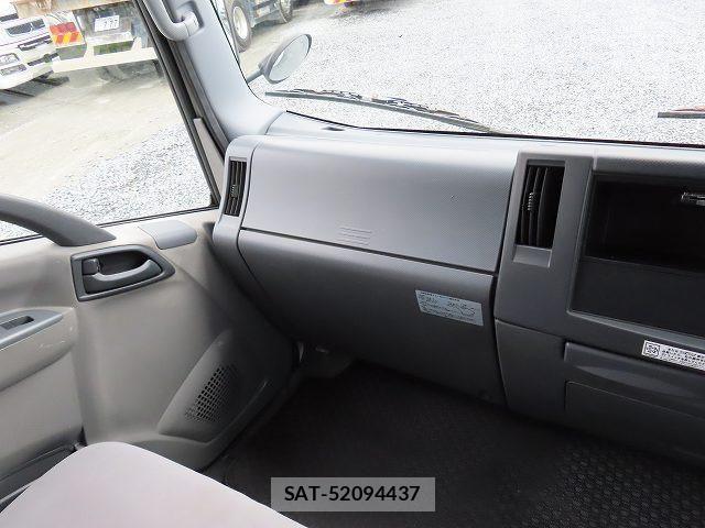Isuzu ELF TRUCK 2015-10 7326885-14