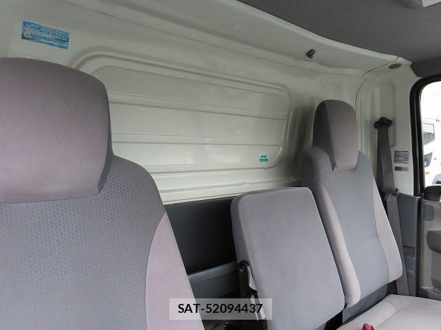 Isuzu ELF TRUCK 2015-10 7326885-22