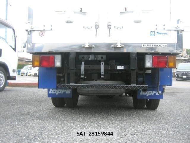 Isuzu ELF TRUCK 2013-02 7326890-15