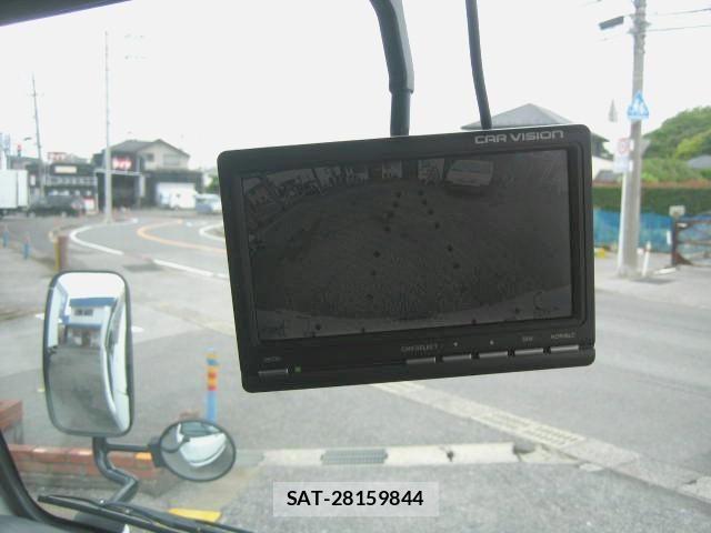 Isuzu ELF TRUCK 2013-02 7326890-27