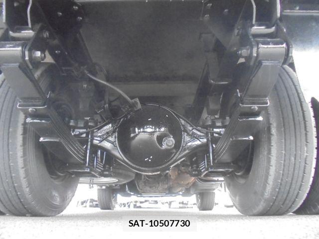 Isuzu ELF TRUCK 2014-03 7326893-24