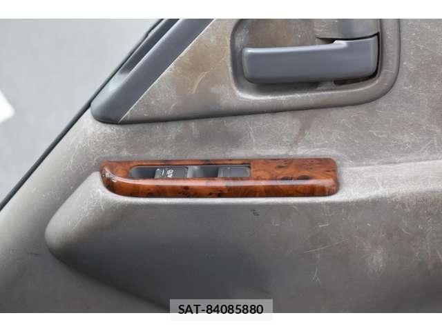 Isuzu ELF TRUCK 2012-09 7326901-9