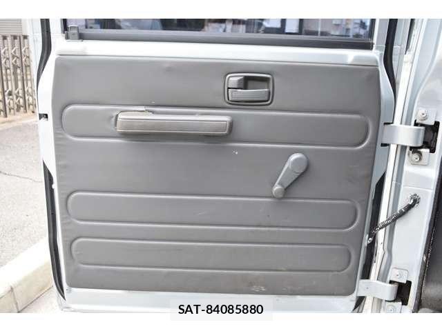 Isuzu ELF TRUCK 2012-09 7326901-14