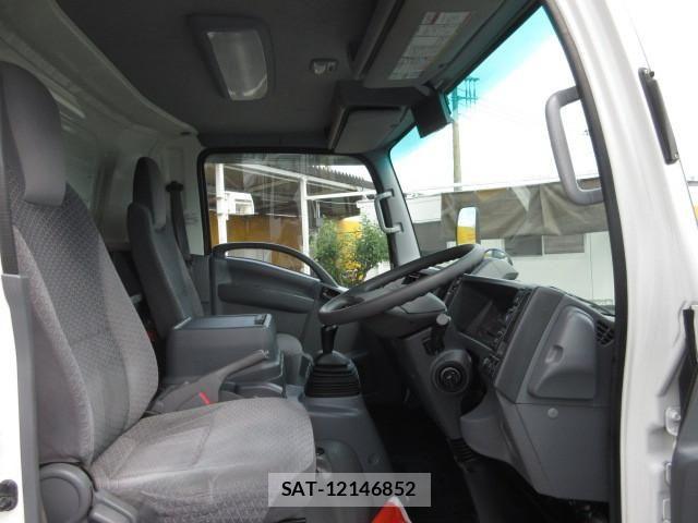 Isuzu ELF TRUCK 2020-01 7326882-11