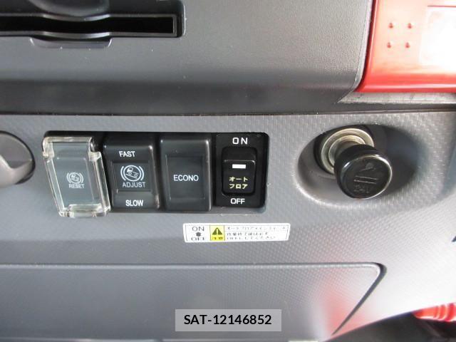 Isuzu ELF TRUCK 2020-01 7326882-18