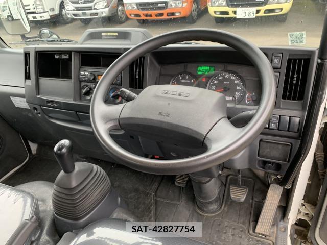 Isuzu ELF TRUCK 2022-09 7326884-2