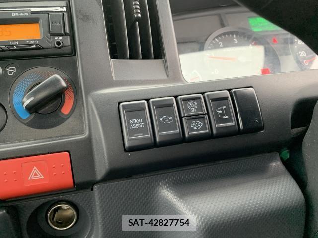 Isuzu ELF TRUCK 2022-09 7326884-3