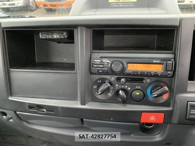 Isuzu ELF TRUCK 2022-09 7326884-5