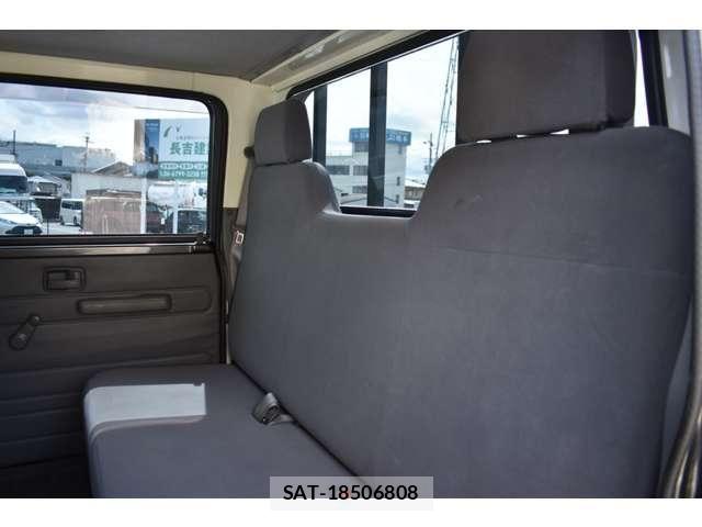 Isuzu ELF TRUCK 2011-02 7357642-14