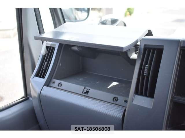 Isuzu ELF TRUCK 2011-02 7357642-6