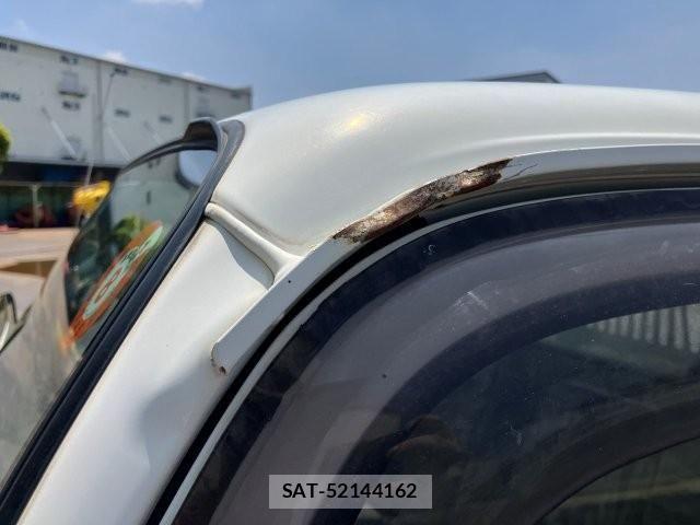 Isuzu ELF TRUCK 2018-01 7357641-10