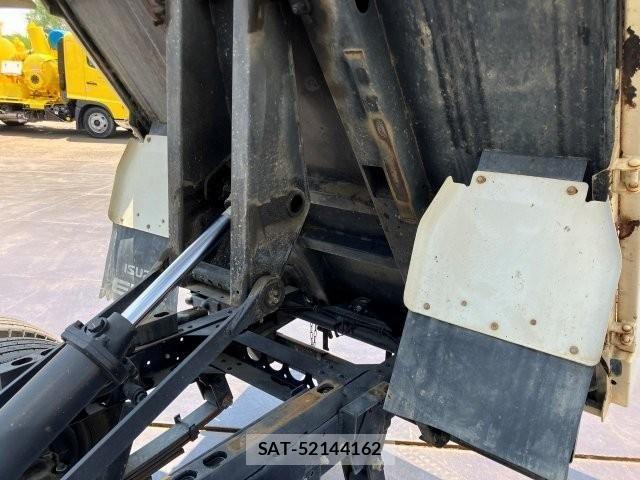 Isuzu ELF TRUCK 2018-01 7357641-14