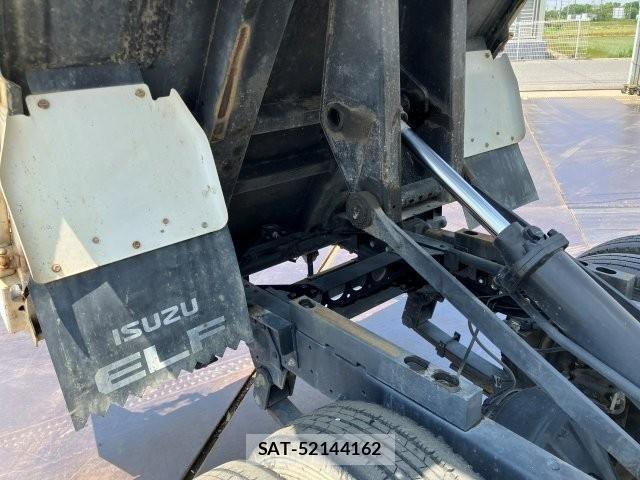 Isuzu ELF TRUCK 2018-01 7357641-15